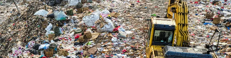 Seamless Connections: How Email Anchors Omnichannel Customer Journeys